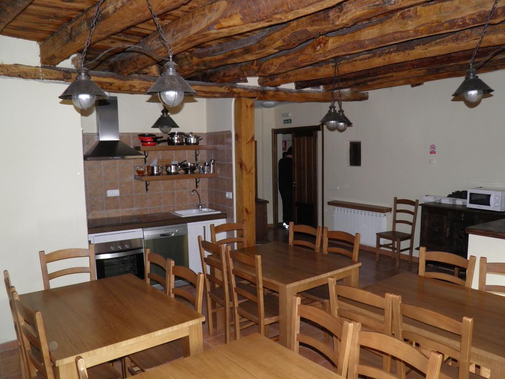 Apartamentos Turisticos Peñafiel Exterior foto